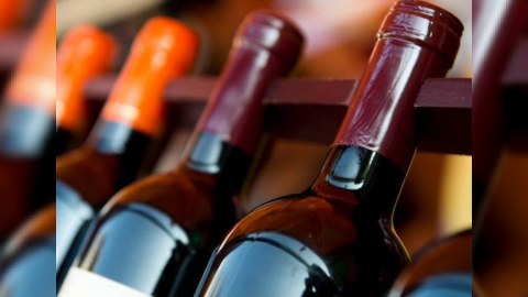 Alkoqollu içkilərin idxalı və istehsalı sahəsində yeni şərtlər