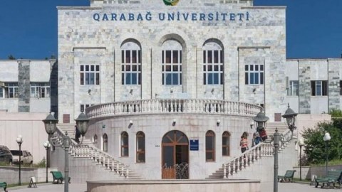 Qarabağ Universitetinə&nbsp;ingilis dili müəllimi AXTARILIR