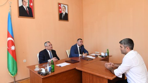 Komitə sədri Biləsuvarda vətəndaşları qəbul edib - FOTOLAR 