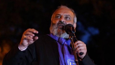 Erməni keşiş etiraz aksiyalarını bərpa edəcəyi vaxtı açıqladı