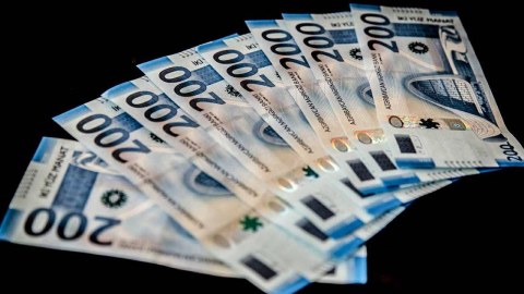 Ödənişli xidmətlərdən dövlət büdcəsinə daxilolmalar 39 % azalıb