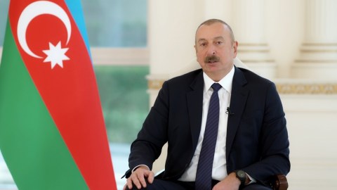 İlham Əliyev Rusiya ilə münasibətlərdən DANIŞDI