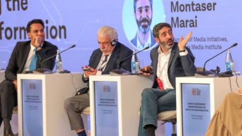 II Qlobal Media Forumunda panel müzakirələri başa çatdı