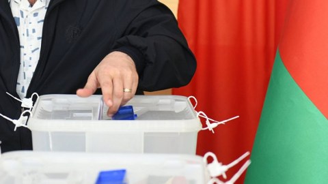 Parlament seçkiləri: 16 nəfərin namizədliyi qeydə alınıb - RƏSMİ