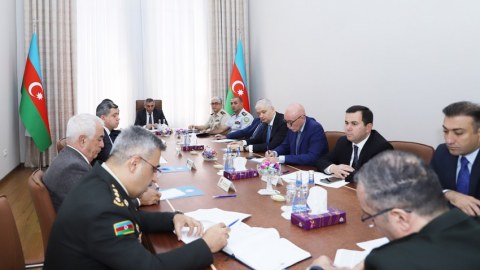 İyulda hərbi xidmətə çağırış müzakirə olundu