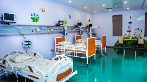 Gürcüstanda xərçəng xəstələri klinikalardan dərman ala biləcəklər - PULSUZ