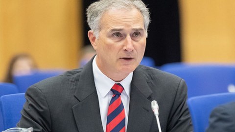 Lui Bono Azərbaycana da GƏLİR?..