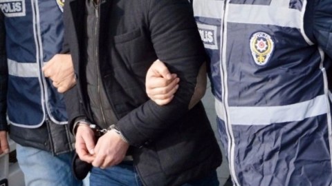 Axtarışda olan FETÖ üzvləri Türkiyədə saxlanıldı