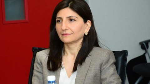 Xanım deputat yenidən namizədliyini irəli sürüb