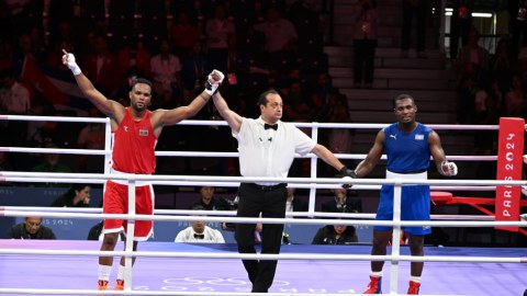 Boksçumuz çempionata qələbə ilə başladı