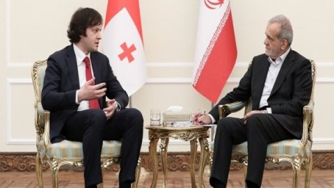 Pezeşkian Kobaxidze ilə regiondan danışdı...