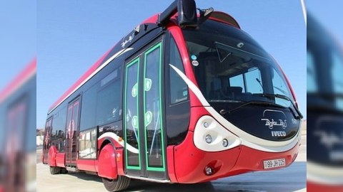 Bakıda 2 avtobus toqquşdu - Xəsarət alanlar var