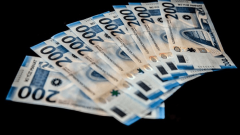 İyulda banklararası bazarın həcmi 10 milyardı ötüb
