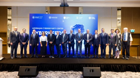 Daha 60 nəfər Azərbaycan Kibertəhlükəsizlik Mərkəzindən məzun oldu