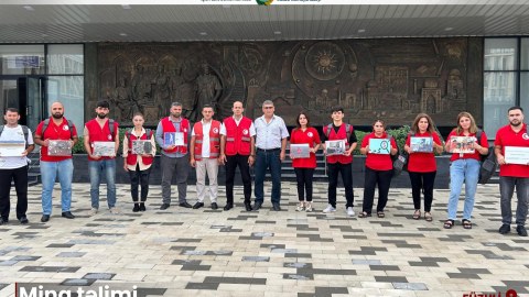 Füzuliyə yeni köçən sakinlərə mina təhlükəsi ilə bağlı təlim keçirilib
