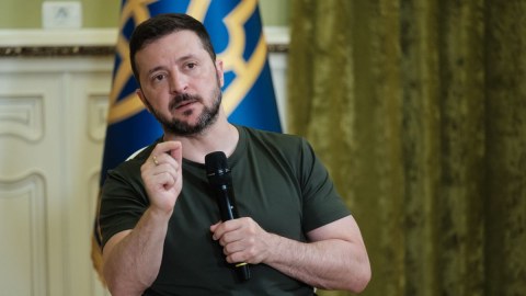 Əgər yarımçıq sanksiyalar və yarımçıq qərarlar olmasaydı... - Zelenski