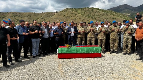 Şəhid Camal Quliyevin nəşinin qalıqları Laçında torpağa tapşırıldı