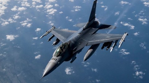 Ukrayna 10 ədəd F-16 ALDI
