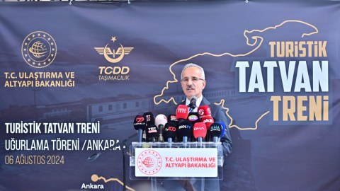 "Azərbaycanla dəmir yolunda sərnişindaşımanın başlanacağına ümid edirik"