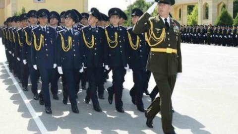 Ali təhsil müəssisələrinə sənəd verən abituriyentlərin nəzərinə