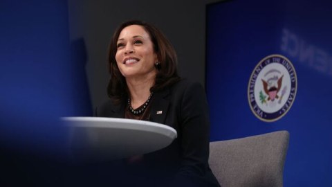 Kamala Harris seçki platformasını AÇIQLAYACAQ