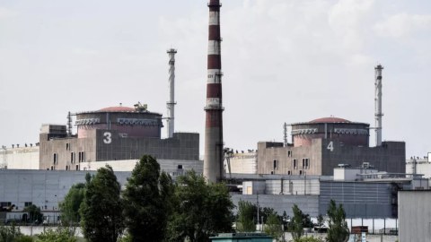 Zaporojye AES yanır: Rusiya və Ukrayna bir-birini günahlandırır