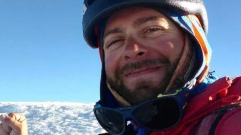 Alpinisti ildırım vurdu