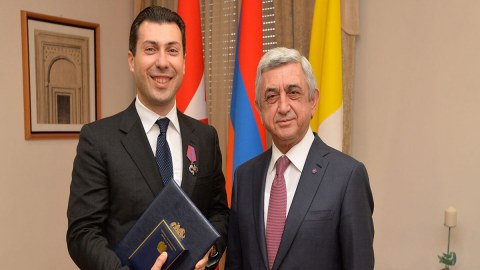 Sarkisyanın kürəkəni dövlətə 350 milyon dollar ziyan vurub