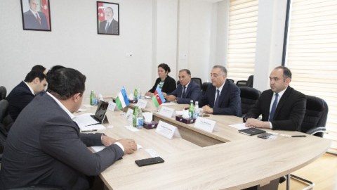 Nazir müavini Özbəkistan nümayəndə heyətini qəbul etdi