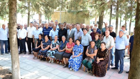 Cavanşir Feyziyev Şəkidə növbəti görüşlərini keçirib