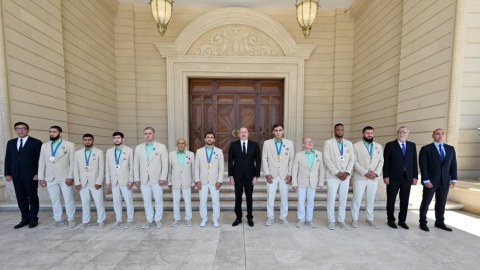 İlham Əliyev Olimpiya qaliblərini QƏBUL ETDİ