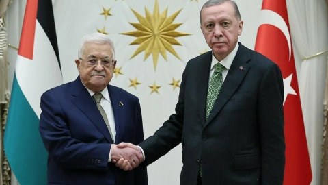 Ərdoğan Mahmud Abbasla görüşdü