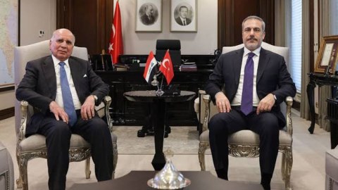 Fidan iraqlı həmkarı ilə görüşdü