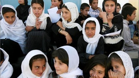 Taliban Əfqanıstanda 1,4 milyon qızı təhsildən məhrum edib