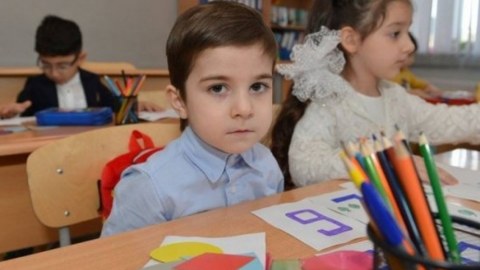 Məktəbəhazırlıq qrupuna 71 minə yaxın uşaq qəbul edilib