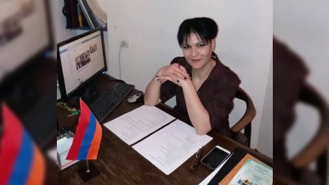 Rusiyaya səfir gedən Arsenyanın yerinə deputat seçilən QADIN
