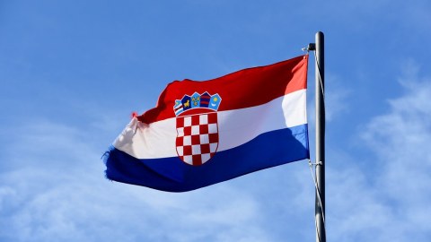 Xorvatiyada icbari hərbi xidmət 2 ay olacaq
