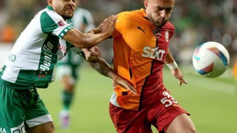 "Qalatasaray" ikinci turda da qalib oldu 