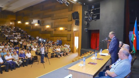 Cavanşir Feyziyev seçiciləri ilə izdihamlı görüş keçirdi – FOTOLAR