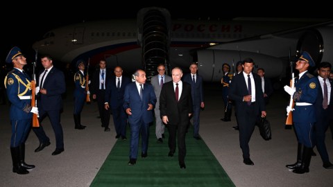 Putin Bakıya GƏLDİ