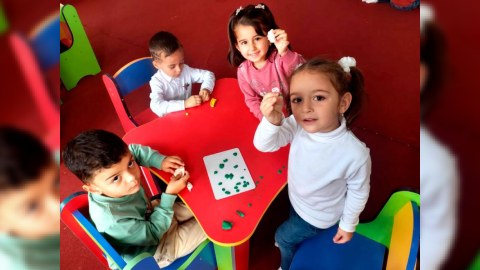 Qrant müsabiqəsinə sənəd qəbulu davam edir