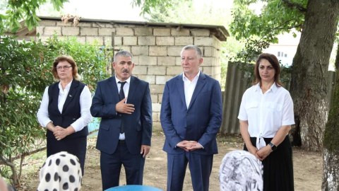 Məşhur Məmmədov seçicilərilə görüş keçirdi