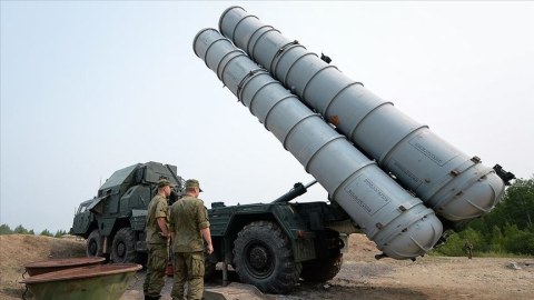 Ukrayna Rusiyanın S-300-nü VURUB