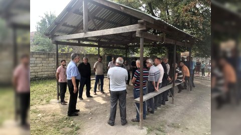 Əli Məsimli Qax sakinləri ilə görüşdə - FOTO