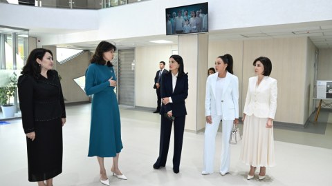 Birinci xanımlar Daşkənddəki “Mexrli” məktəbində - FOTO
