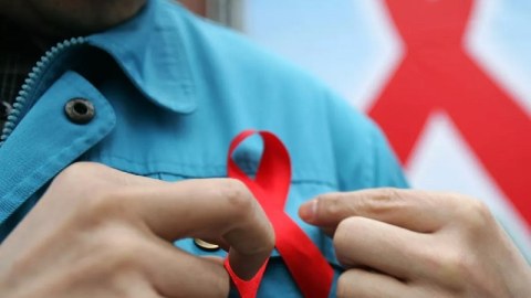 Azərbaycanda QİÇS qorxusu: 10 minə yaxın şəxs bu infeksiya ilə yaşayır