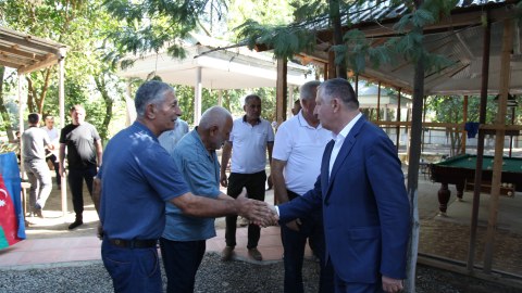 Rəqibsiz partiya