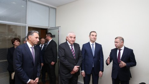 Seçki məntəqələrindəki veb-kameralara baxış keçirilib
