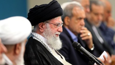 Xamenei yeni nazirlərə tapşırıq verdi: bu sahəni təcili inkişaf etdirin!