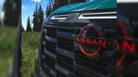 "Nissan" yeni nəsil "Armada"nın təqdimatına hazırlaşır